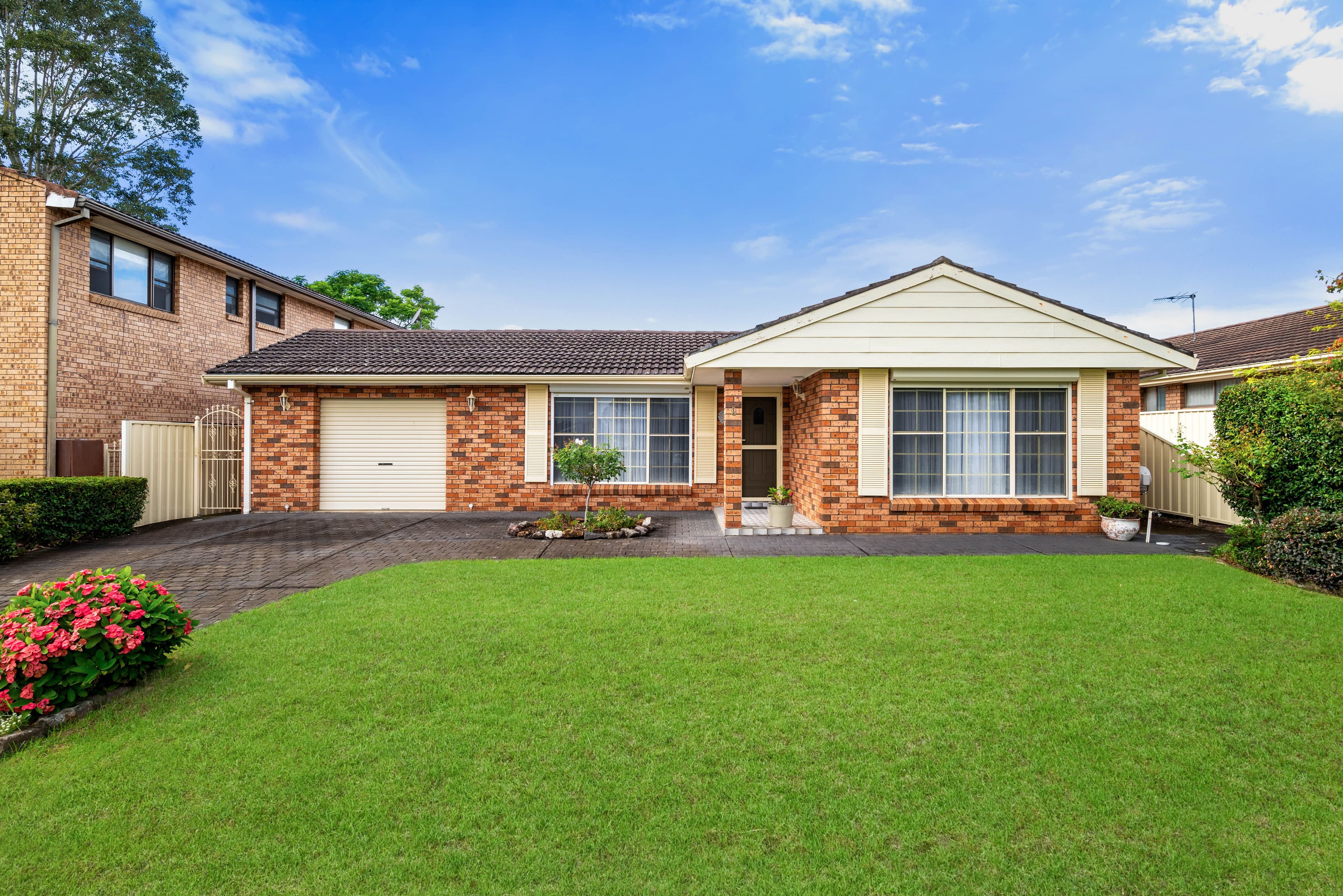 9 Lagonda Drive, Ingleburn NSW 2565, Ingleburn - Image 1