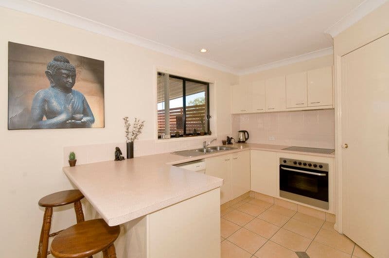 89 Casuarina Drive, ELANORA QLD 4221, Elanora - Thumbnail 5