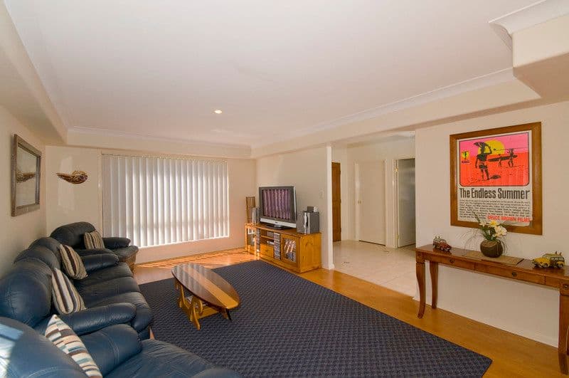 89 Casuarina Drive, ELANORA QLD 4221, Elanora - Thumbnail 7