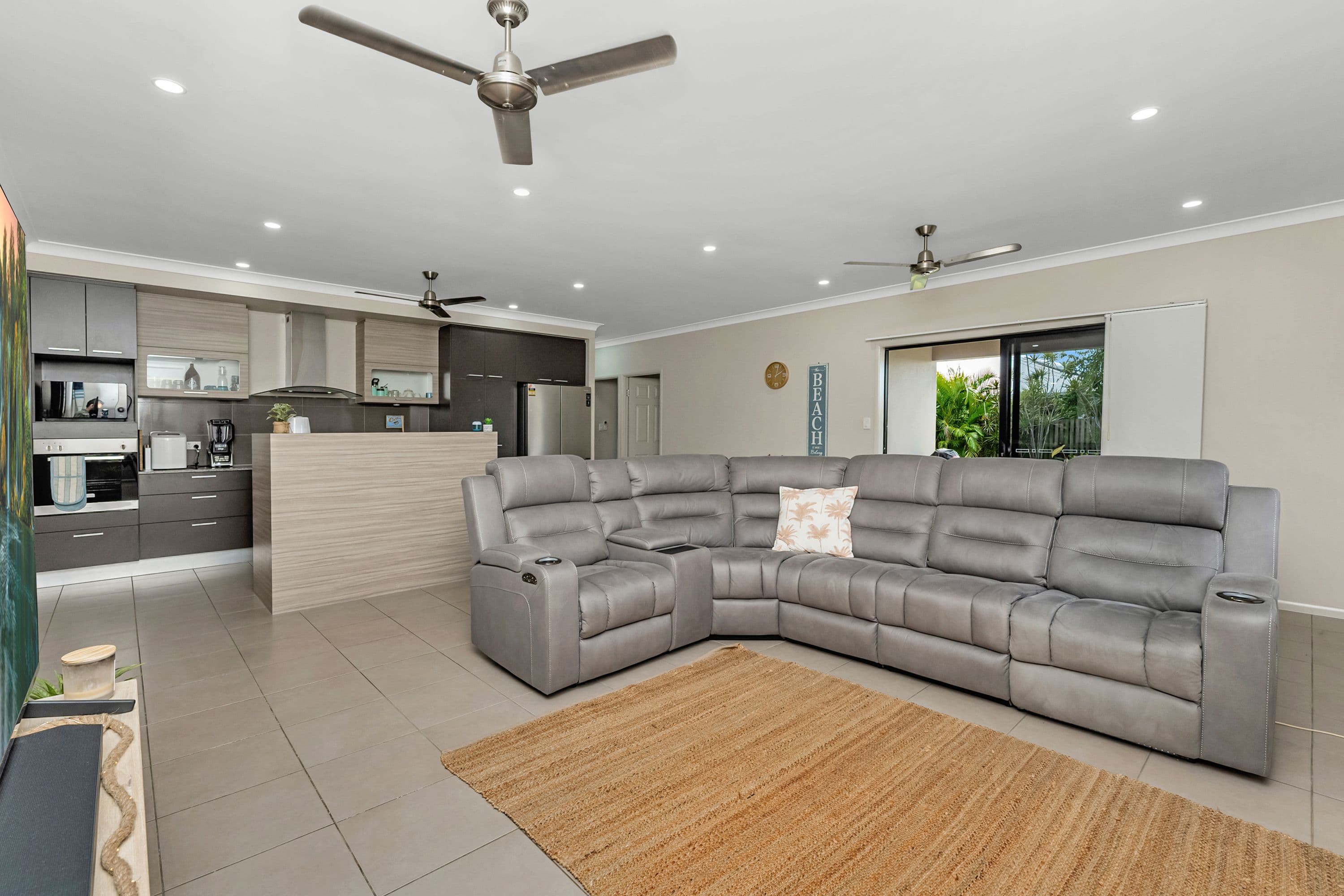 72 Marquise Circuit, Burdell QLD 4818, Burdell - Thumbnail 3