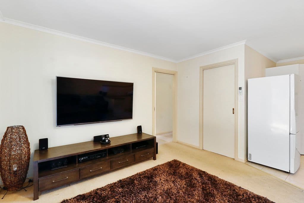4 Walhalla Court, Mooroolbark VIC 3138, Mooroolbark - Thumbnail 4