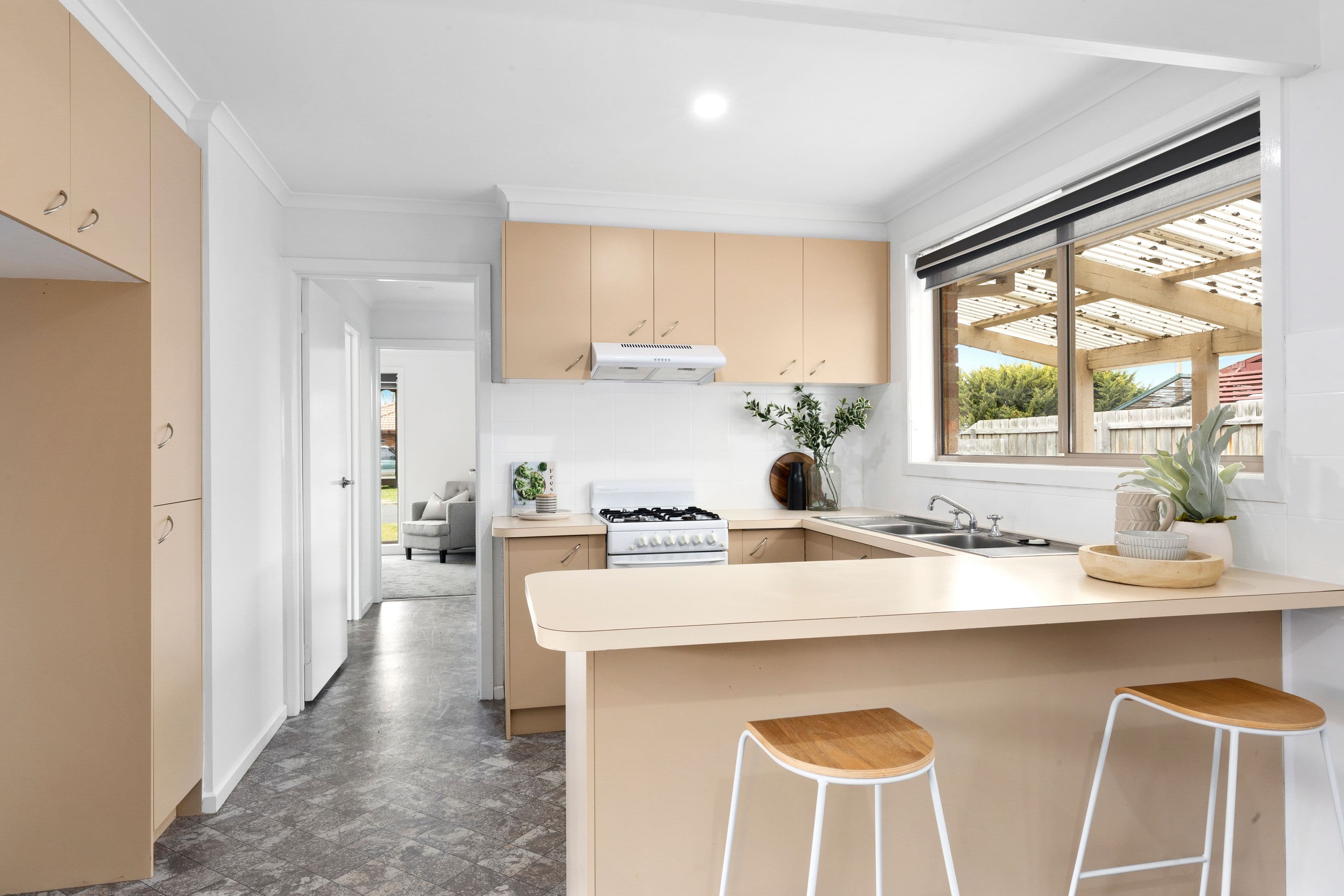49 Cameron Crescent, Lara VIC 3212, Lara - Thumbnail 3
