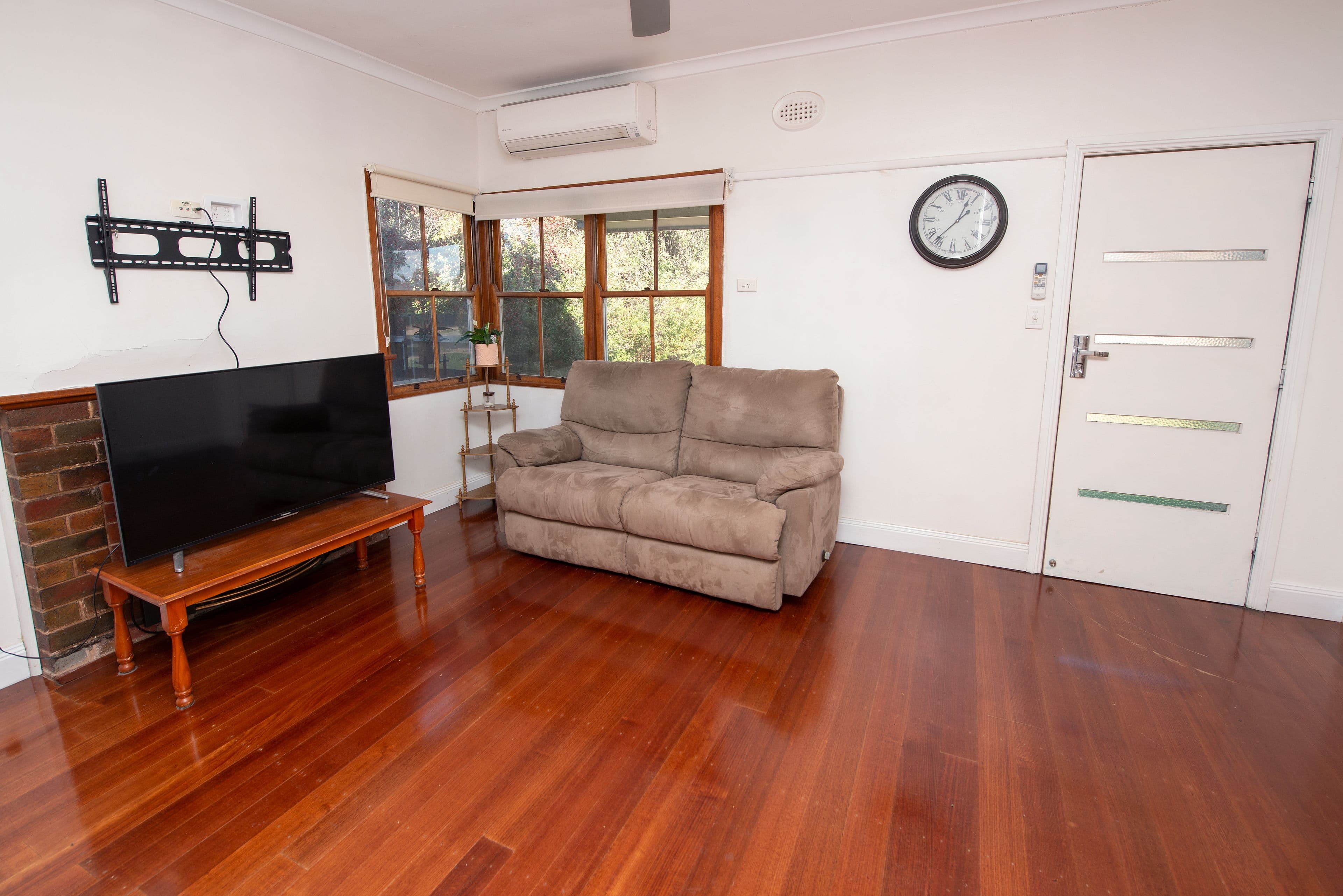2 Buchan Street, Swan Hill VIC 3585, Swan Hill - Thumbnail 2