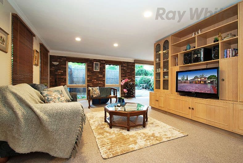 42 LYONS Road, Croydon North VIC 3136, Croydon North - Thumbnail 2