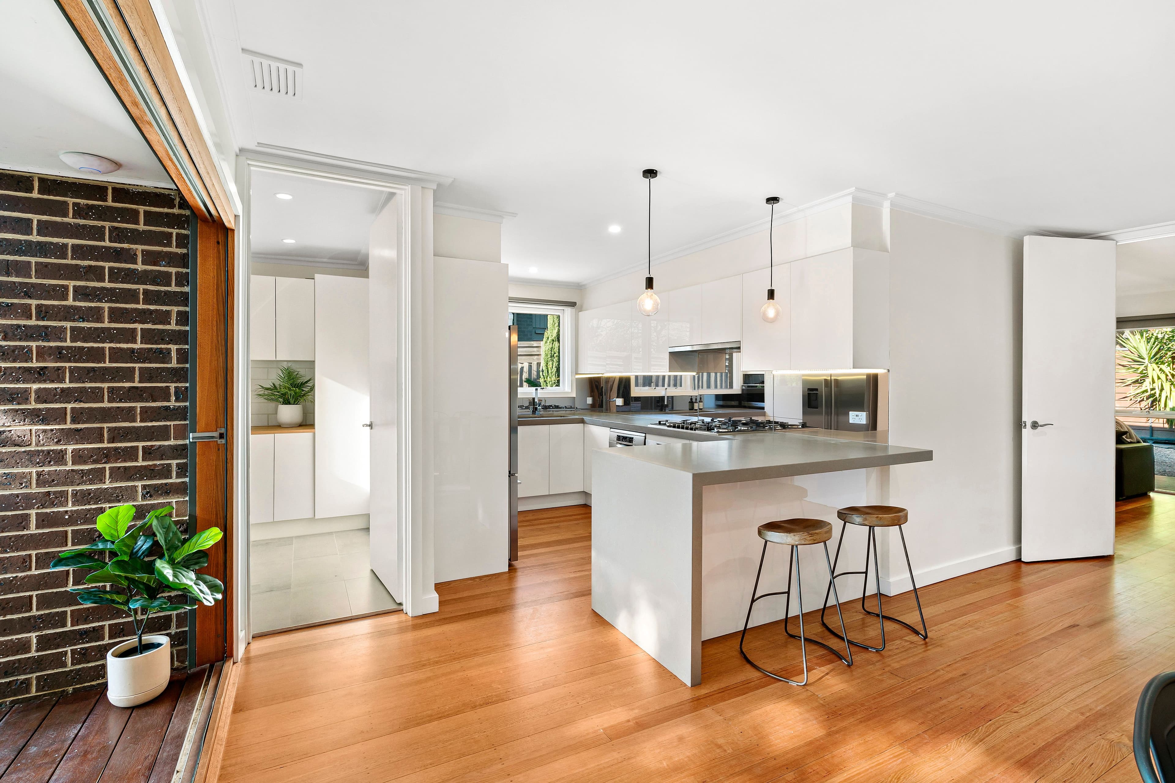 6 Lawson Avenue, Frankston South VIC 3199, Frankston South - Thumbnail 3