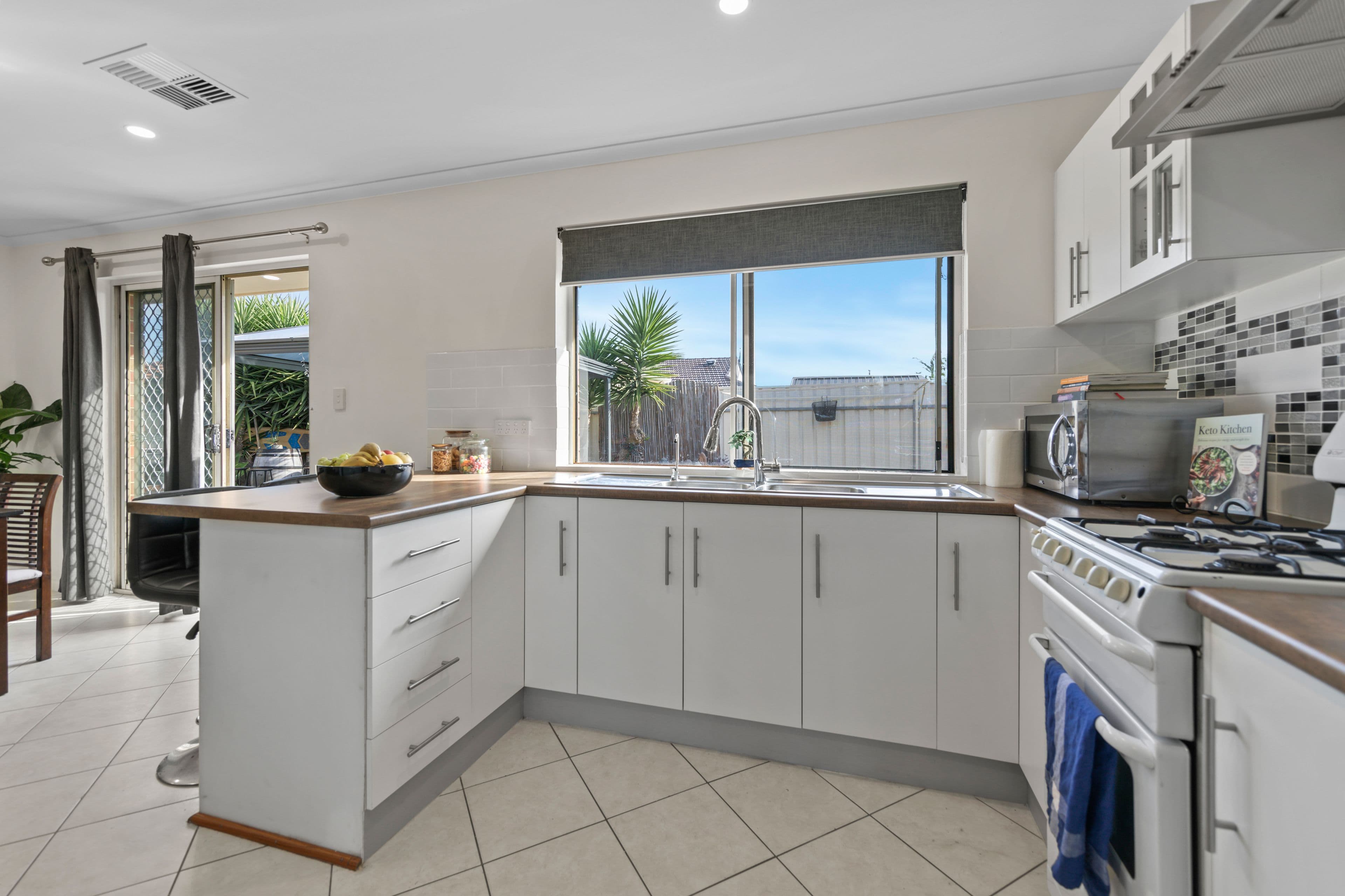 19 Wanda Avenue, Findon SA 5023, Findon - Thumbnail 3