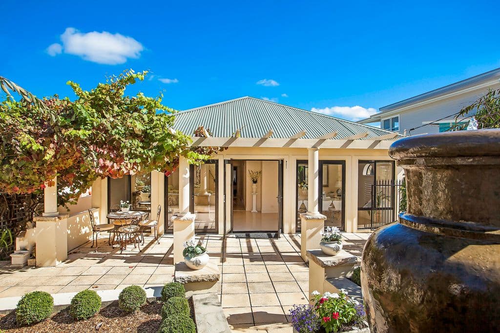 17 Whiting Avenue, TERRIGAL NSW 2260, Terrigal - Thumbnail 2