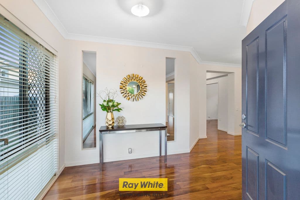 13 Isabella Place, Sunnybank Hills QLD 4109, Sunnybank Hills - Thumbnail 2