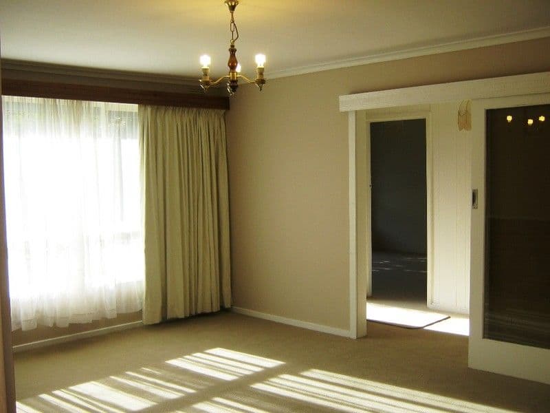 3 Goodman Drive, NOBLE PARK VIC 3174, Noble Park - Thumbnail 3