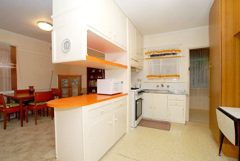 5 Selwyn Street, BLACKBURN VIC 3130, Blackburn - Thumbnail 5