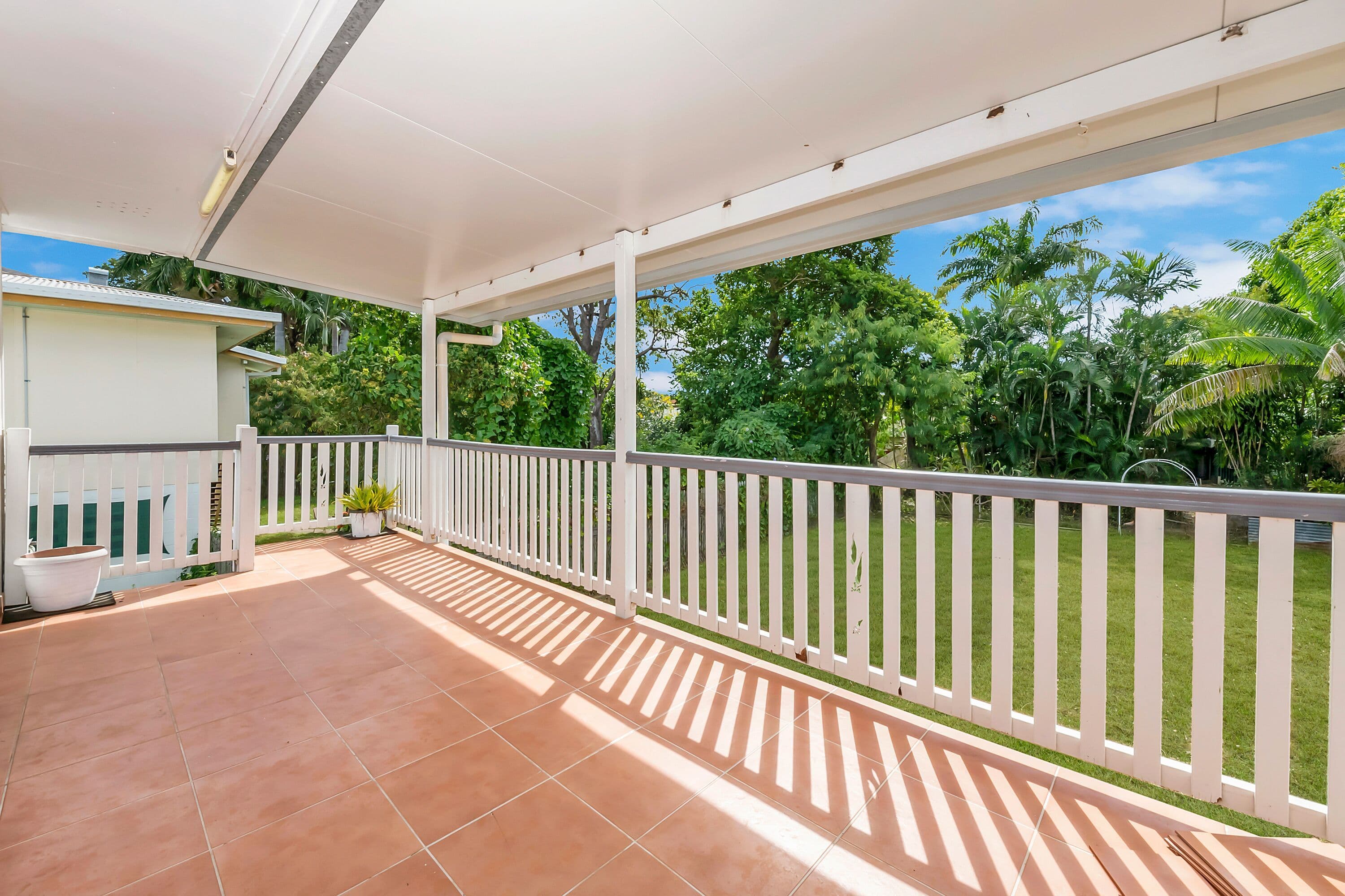 22 Valencia Street, Kirwan QLD 4817, Kirwan - Thumbnail 7