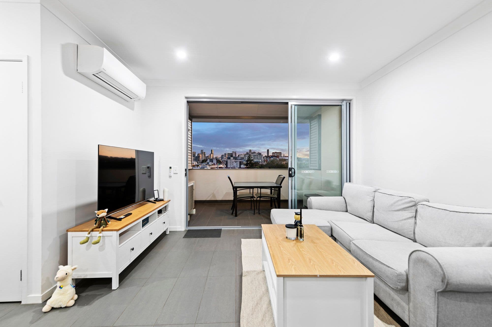 87 Victoria Street, Windsor QLD 4030, Windsor - Thumbnail 4