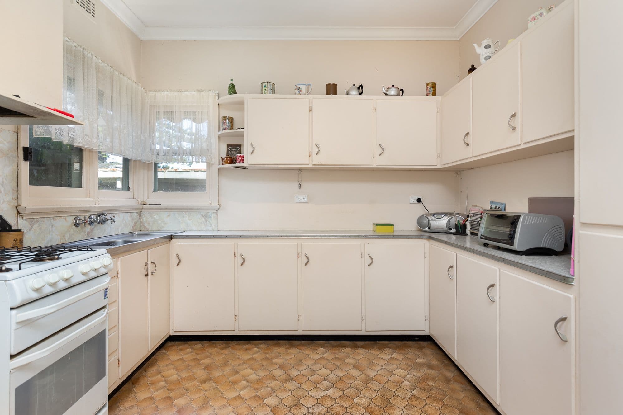 33 Peel Street, Berwick VIC 3806, Berwick - Thumbnail 8