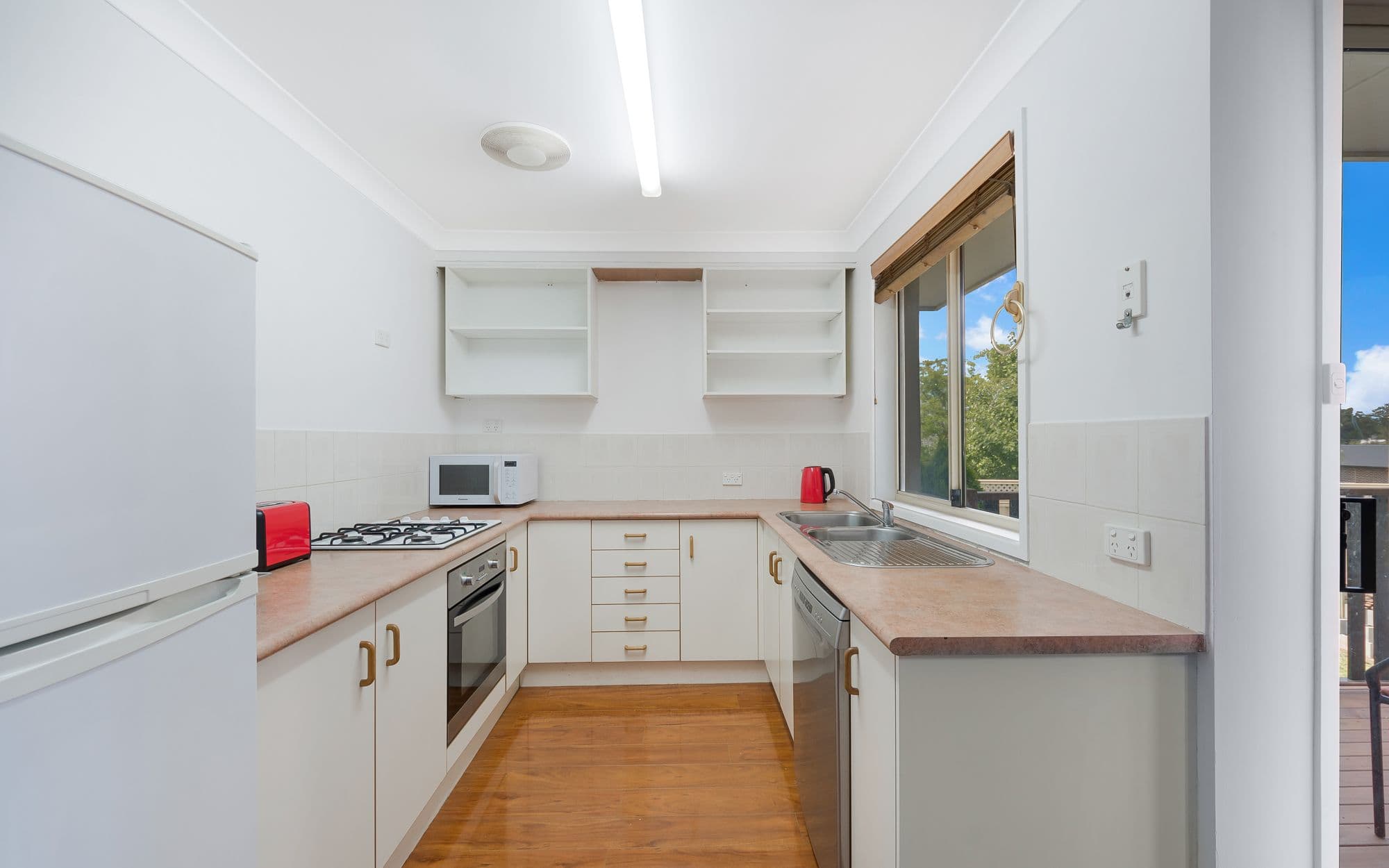 1 Bardia Court, Mount Annan NSW 2567, Mount Annan - Thumbnail 2