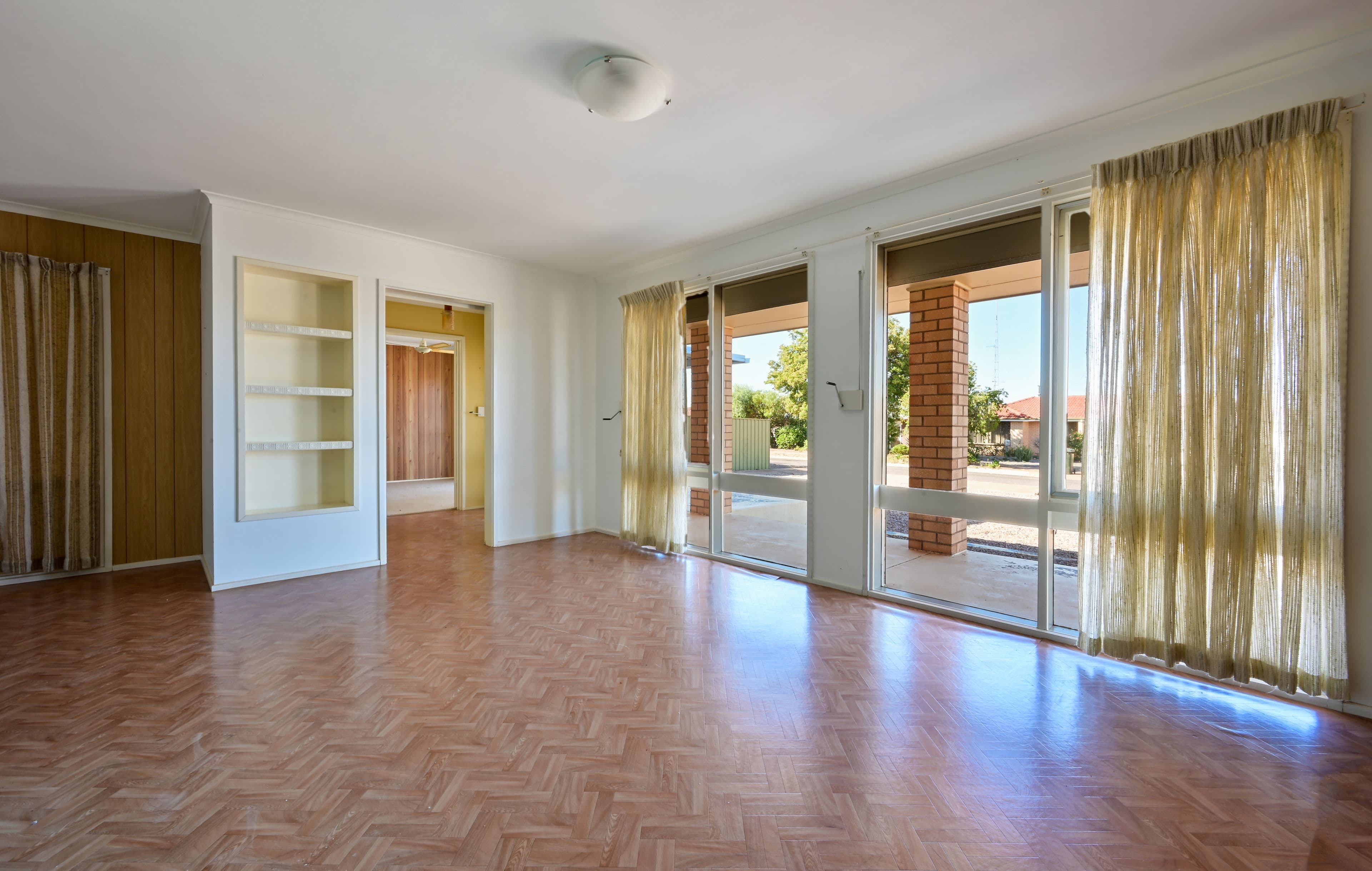 10 Parker Court, Whyalla Norrie SA 5608, Whyalla Norrie - Thumbnail 2