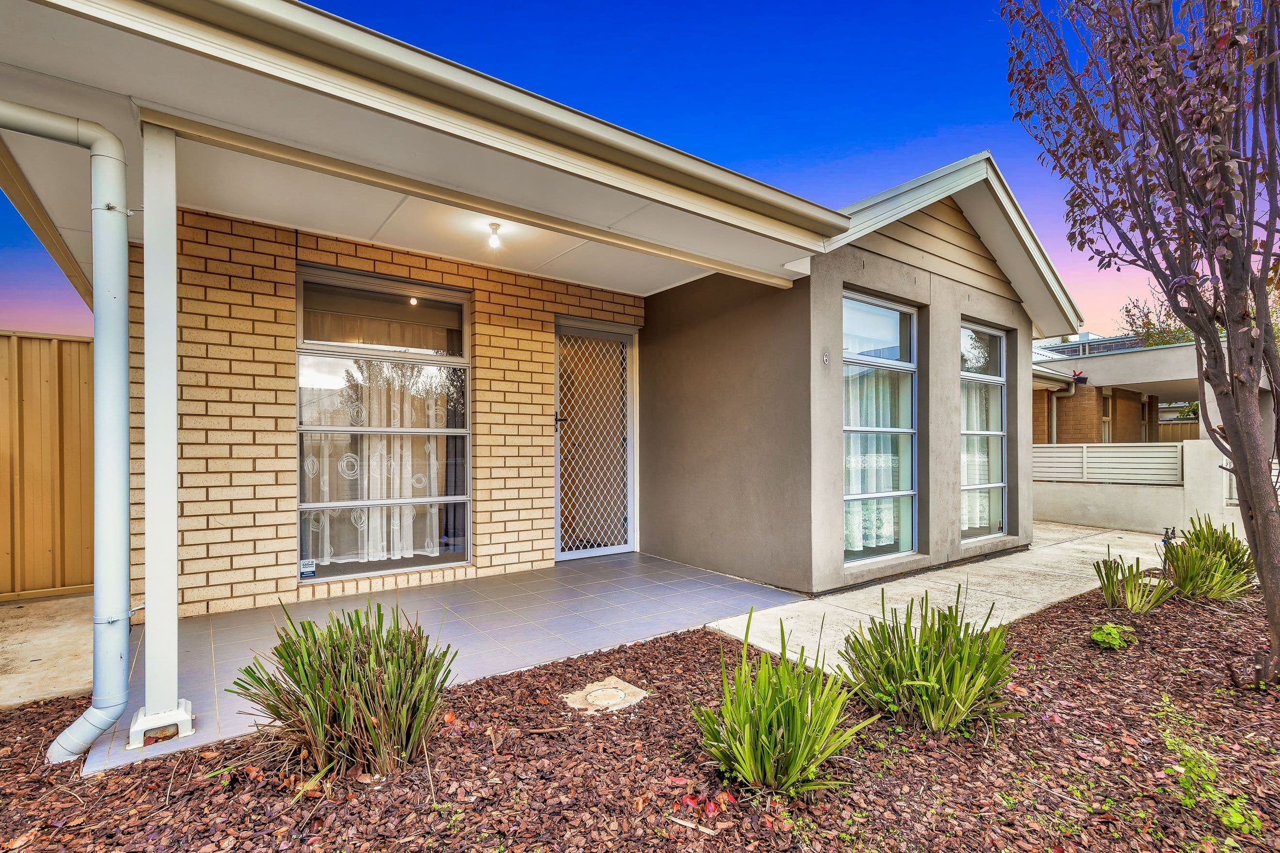 6 Glendale Way, Smithfield Plains SA 5114, Smithfield Plains - Thumbnail 2