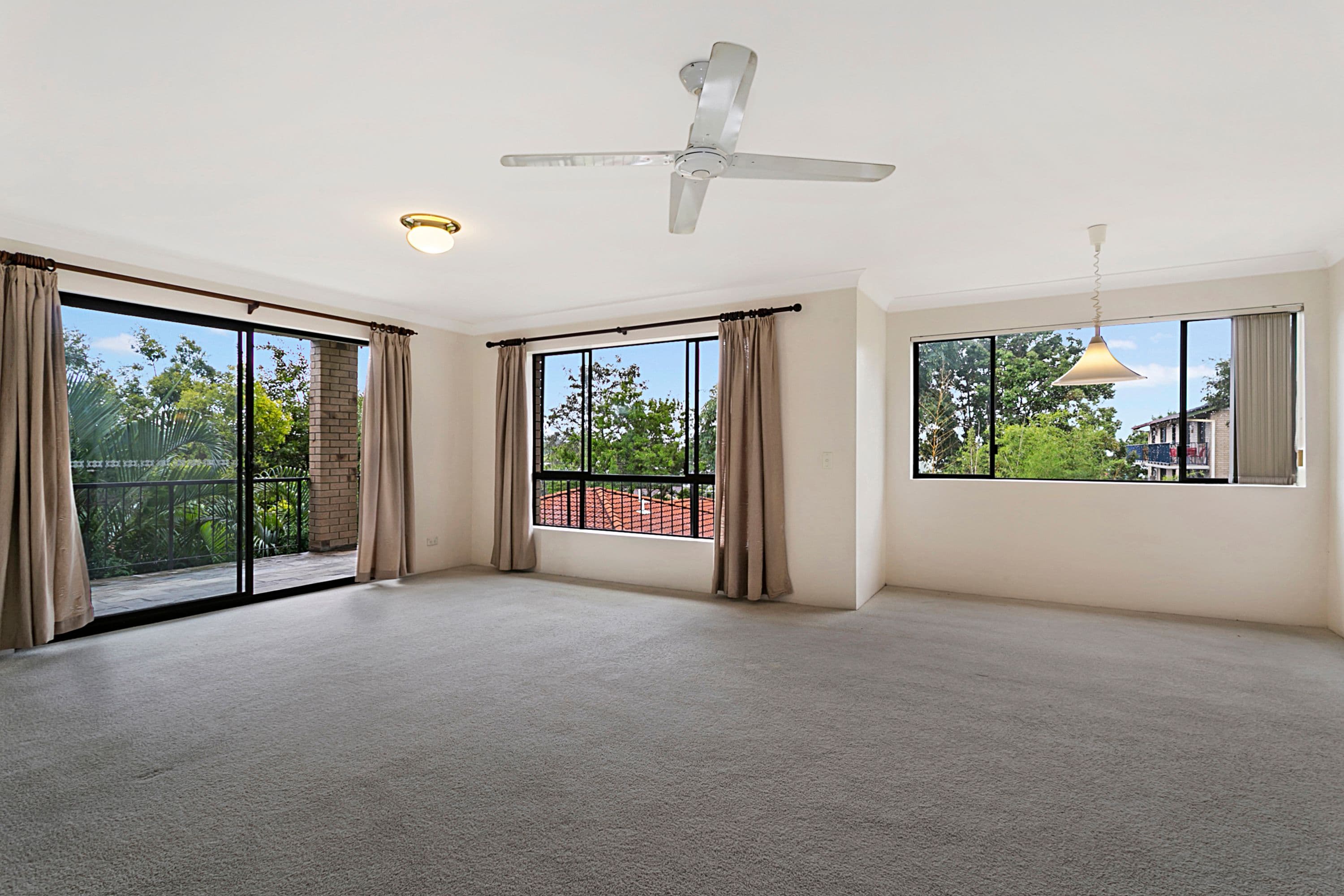 15 Ada Street, Taringa QLD 4068, Taringa - Thumbnail 2