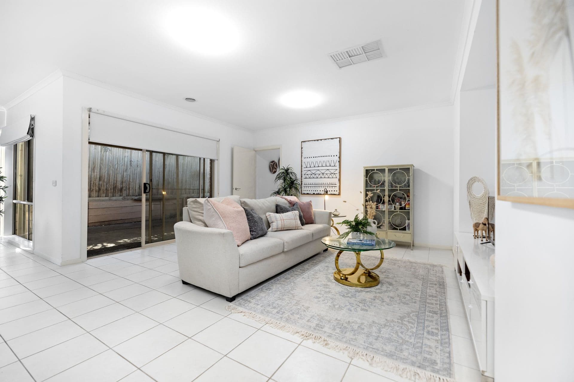 73 Viewgrand Drive, Berwick VIC 3806, Berwick - Thumbnail 4