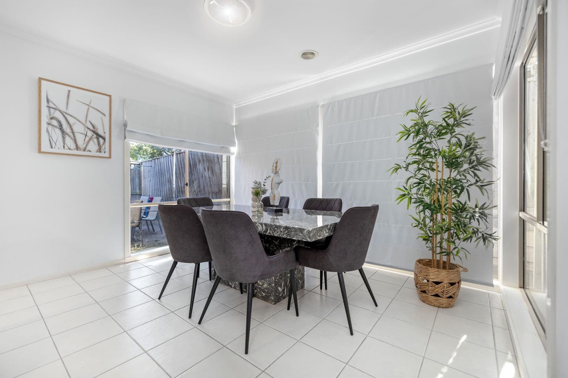 73 Viewgrand Drive, Berwick VIC 3806, Berwick - Thumbnail 5