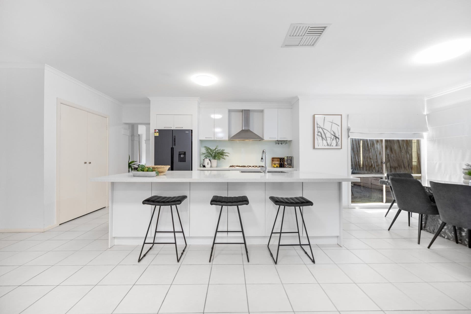 73 Viewgrand Drive, Berwick VIC 3806, Berwick - Thumbnail 6