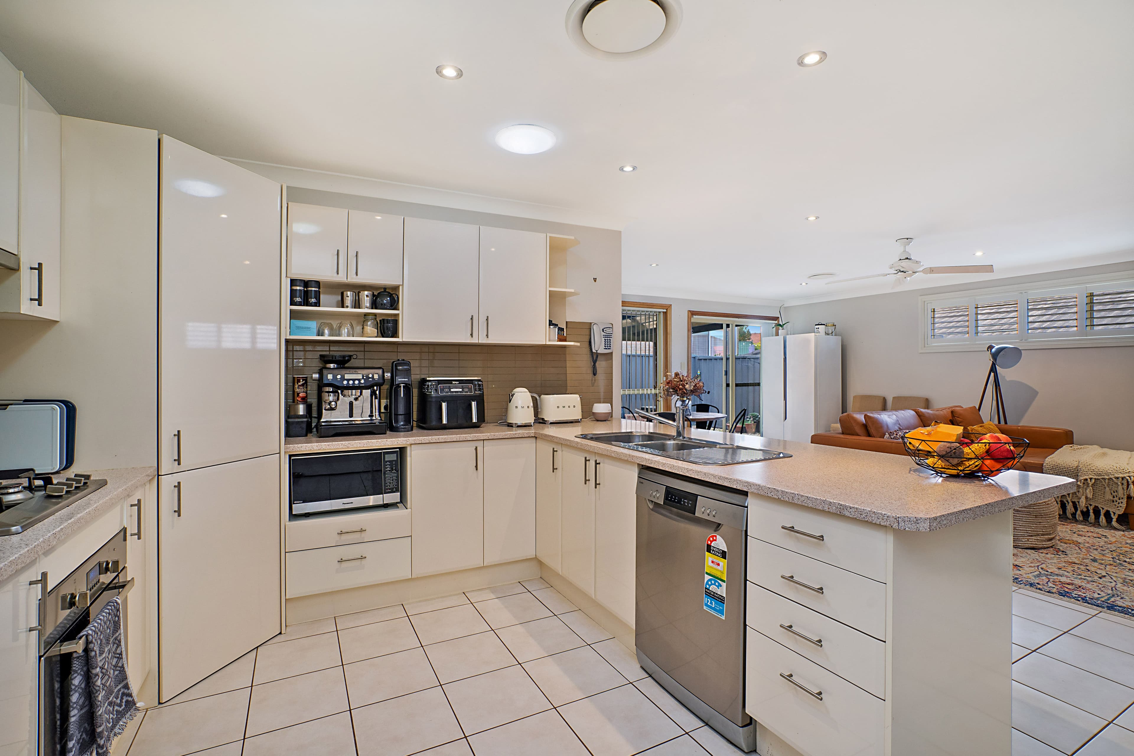 32 Tipperary Drive, Ashtonfield NSW 2323, Ashtonfield - Thumbnail 2