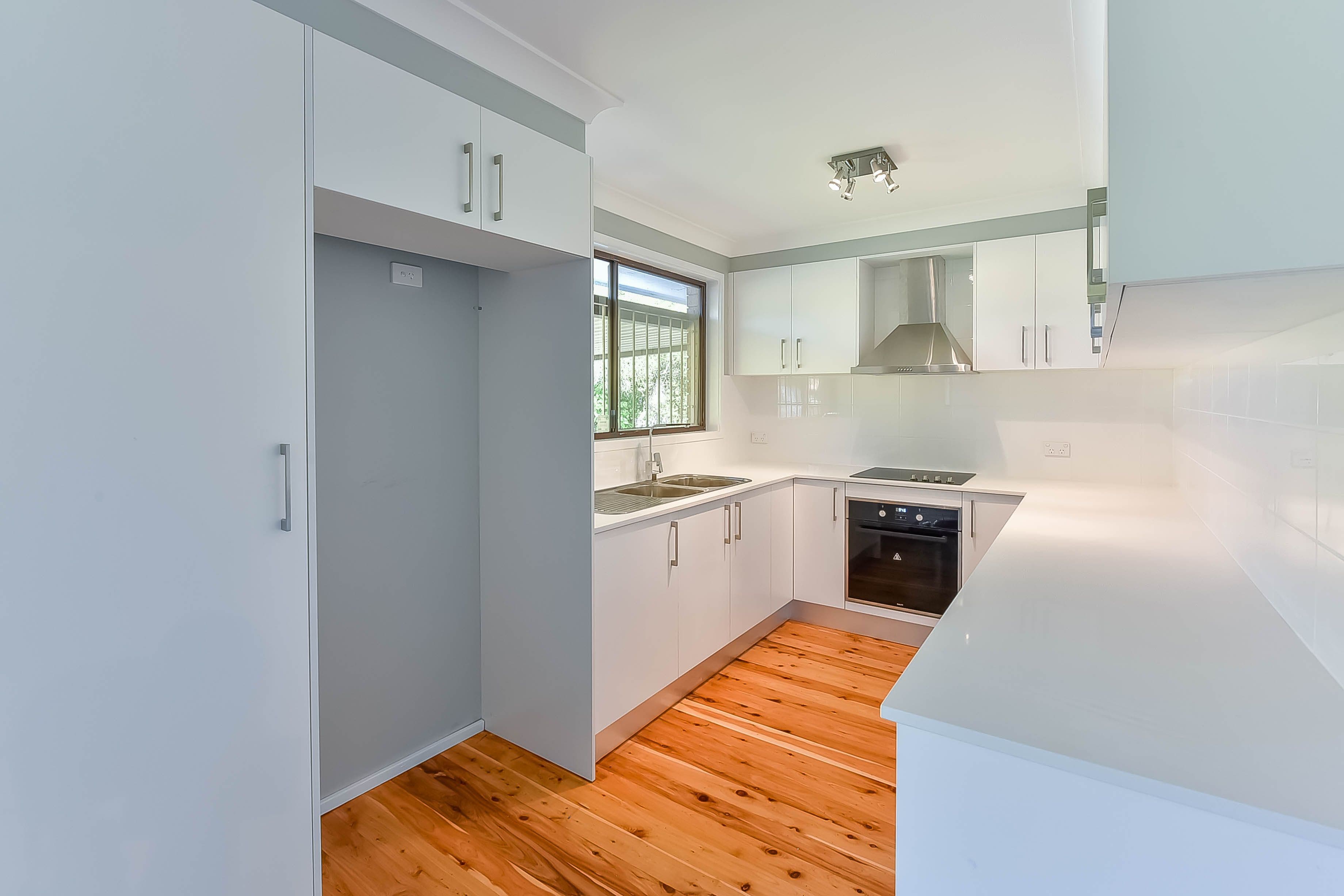11 Collis Place, Minto - Thumbnail 2