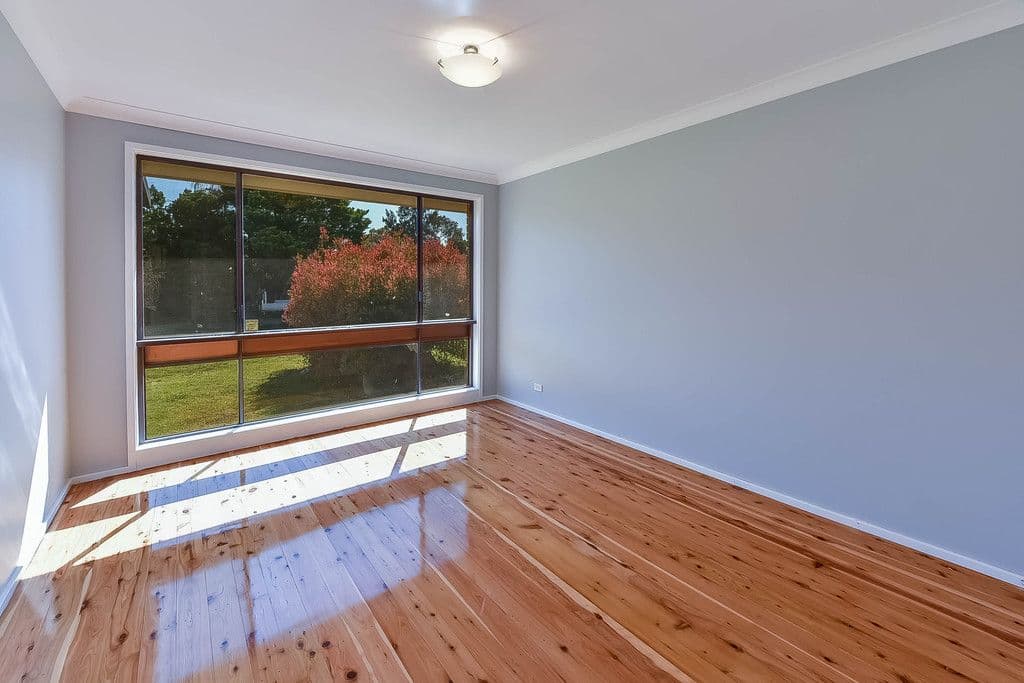 11 Collis Place, Minto - Thumbnail 4