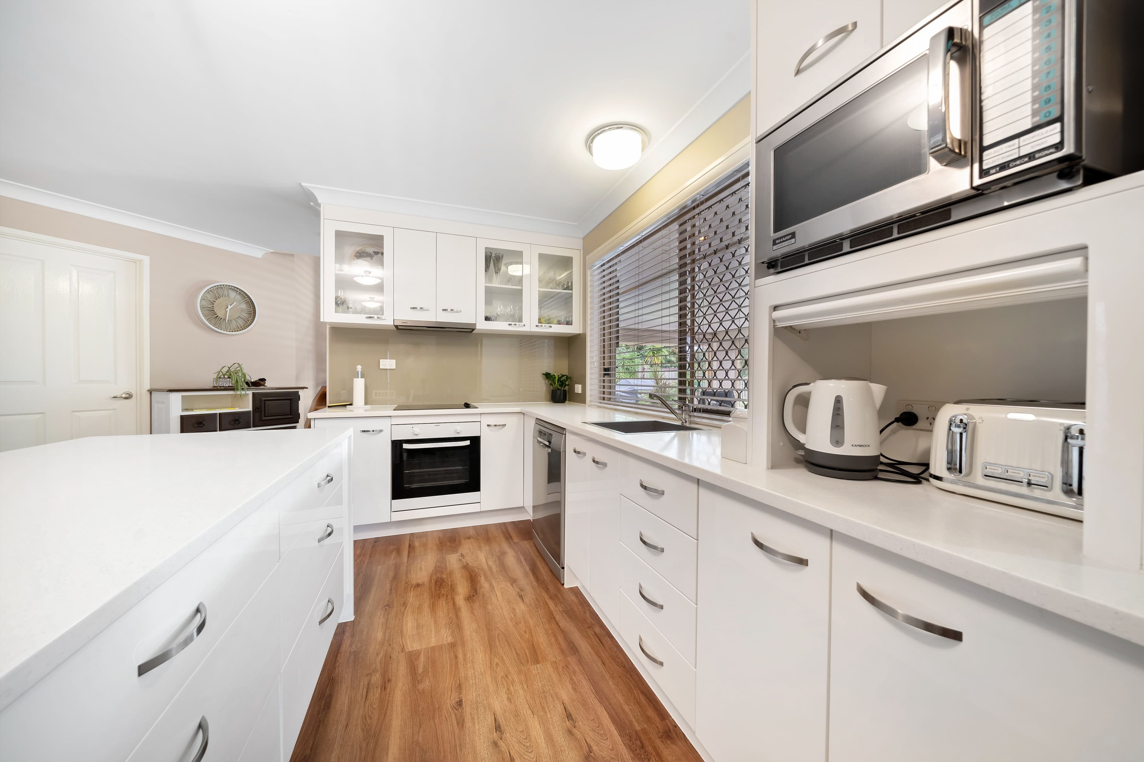 8 Dendy Place, Edens Landing QLD 4207, Edens Landing - Thumbnail 4