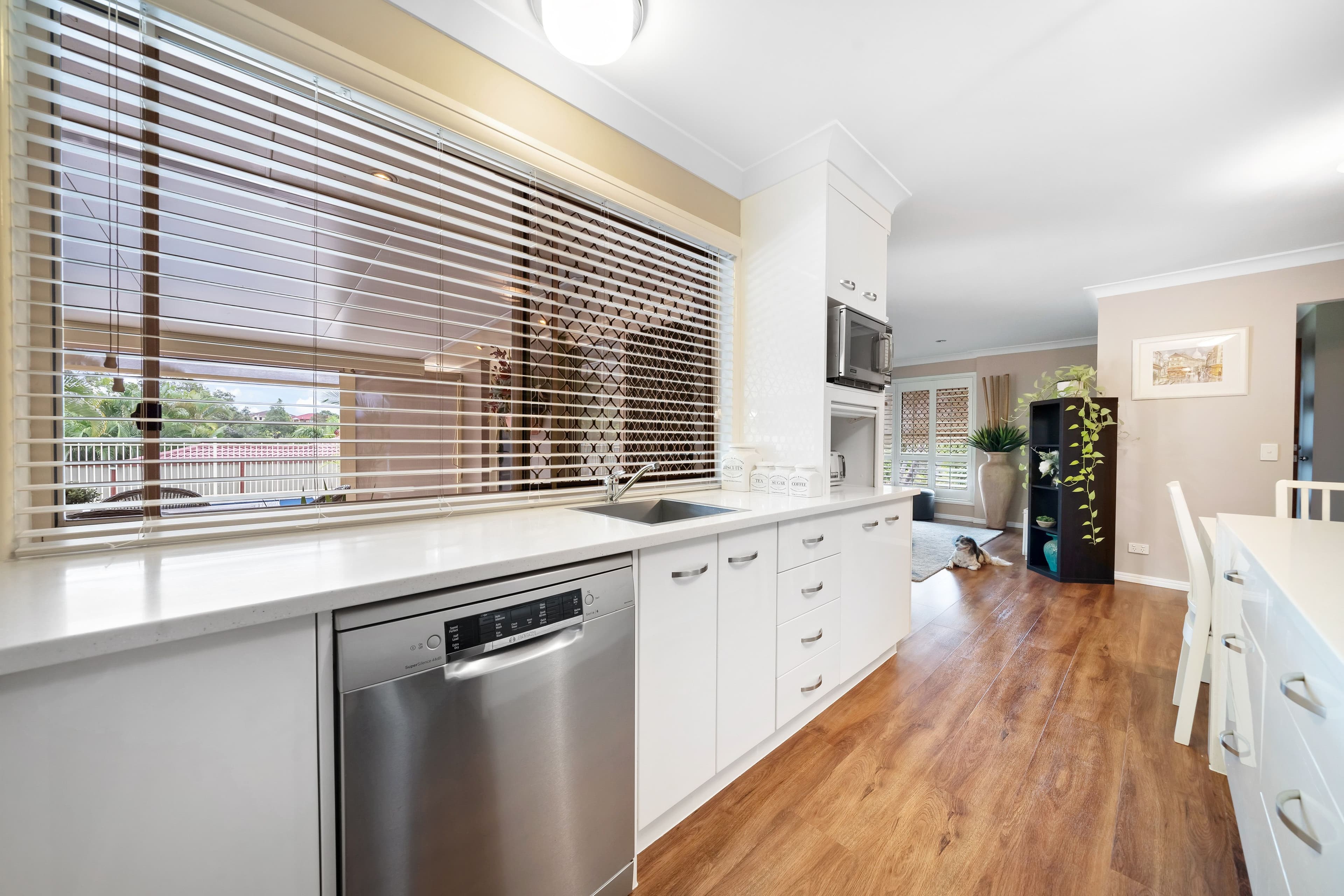 8 Dendy Place, Edens Landing QLD 4207, Edens Landing - Thumbnail 5