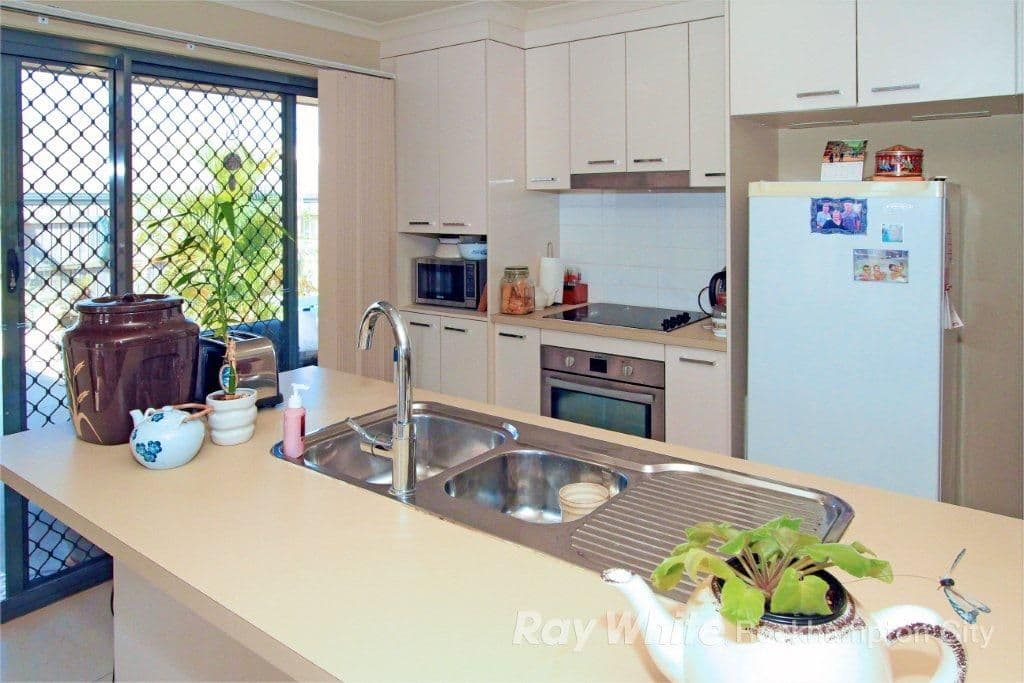 57 John Oxley Drive, GRACEMERE QLD 4702, Gracemere - Thumbnail 3