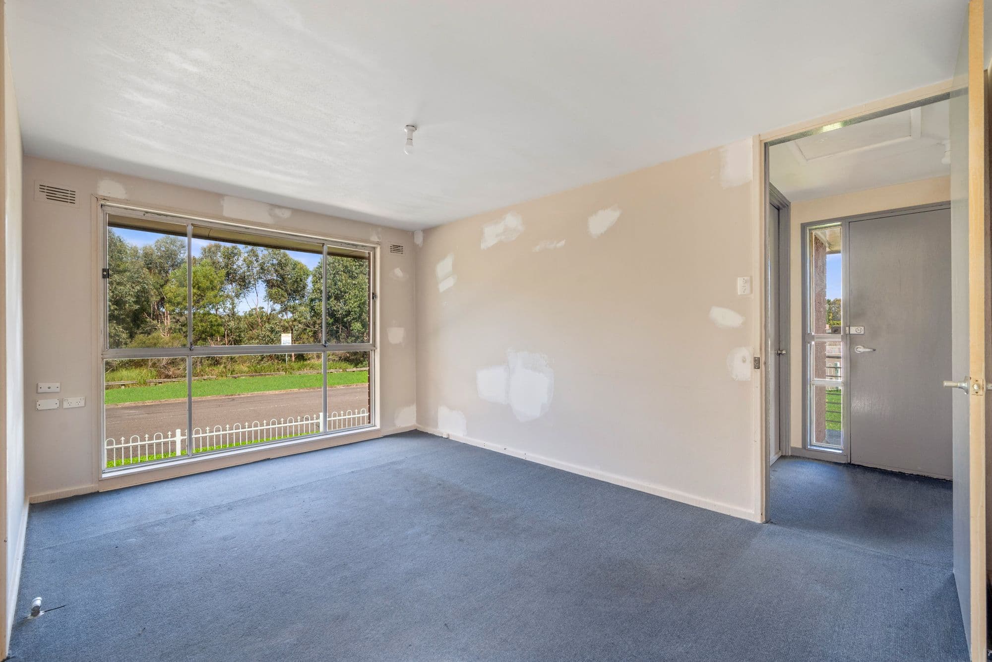 10 Peppin Crescent, Airds NSW 2560, Airds - Thumbnail 3