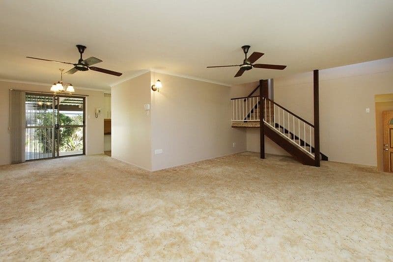 6 Welwyn Close, Buttaba, NSW, 2283, Buttaba - Thumbnail 2