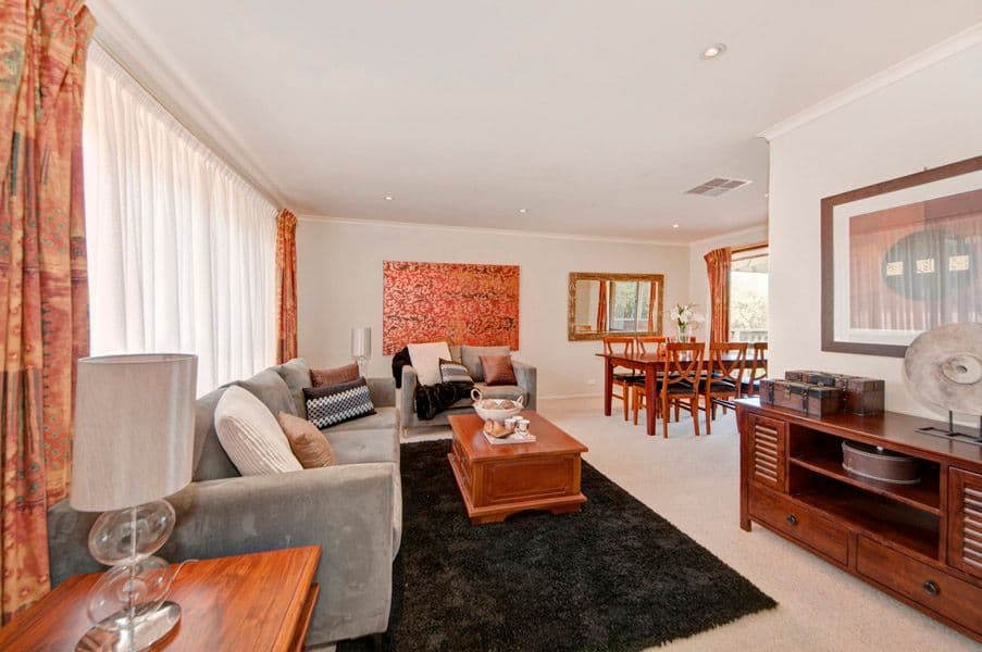 24 Bertram Street, FADDEN ACT 2904, Fadden - Thumbnail 2