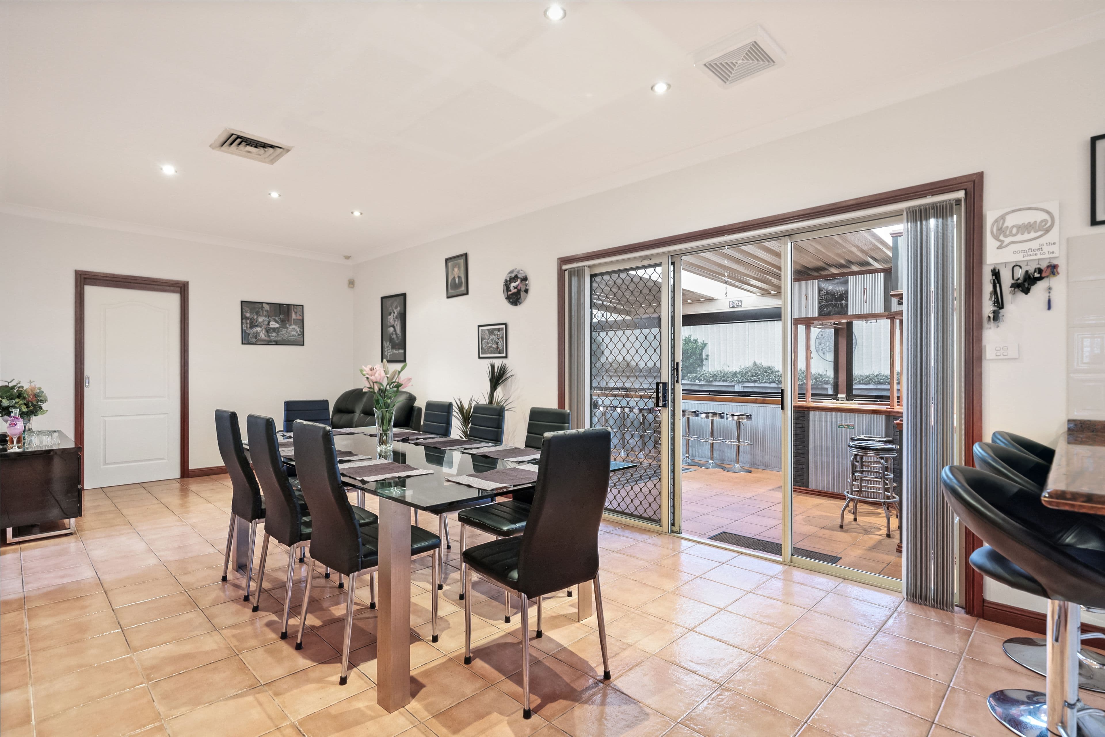 31 The Lakes Drive, Glenmore Park NSW 2745, Glenmore Park - Thumbnail 3