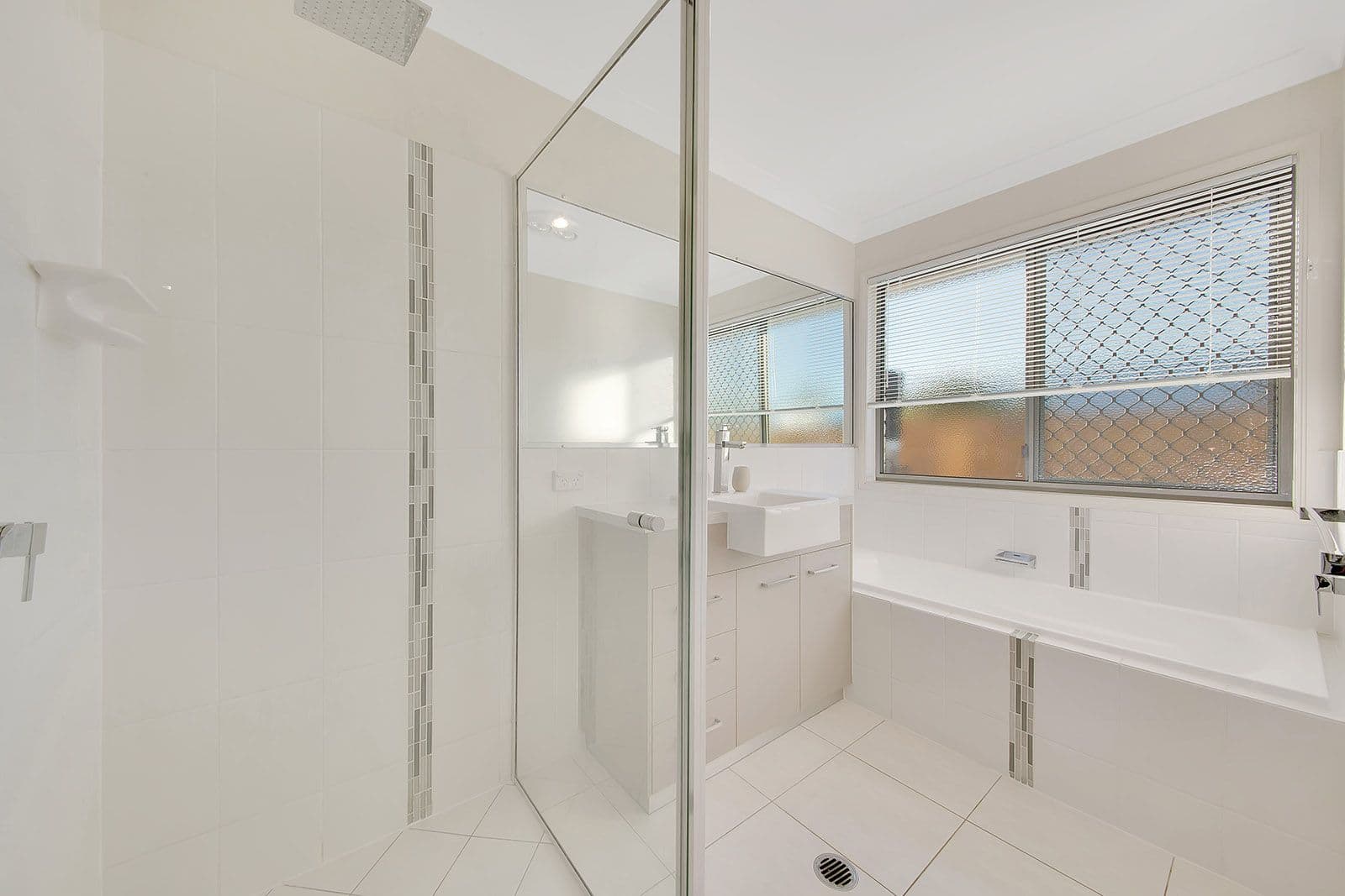 50 Skyline Drive, Kirkwood QLD 4680, Kirkwood - Thumbnail 5