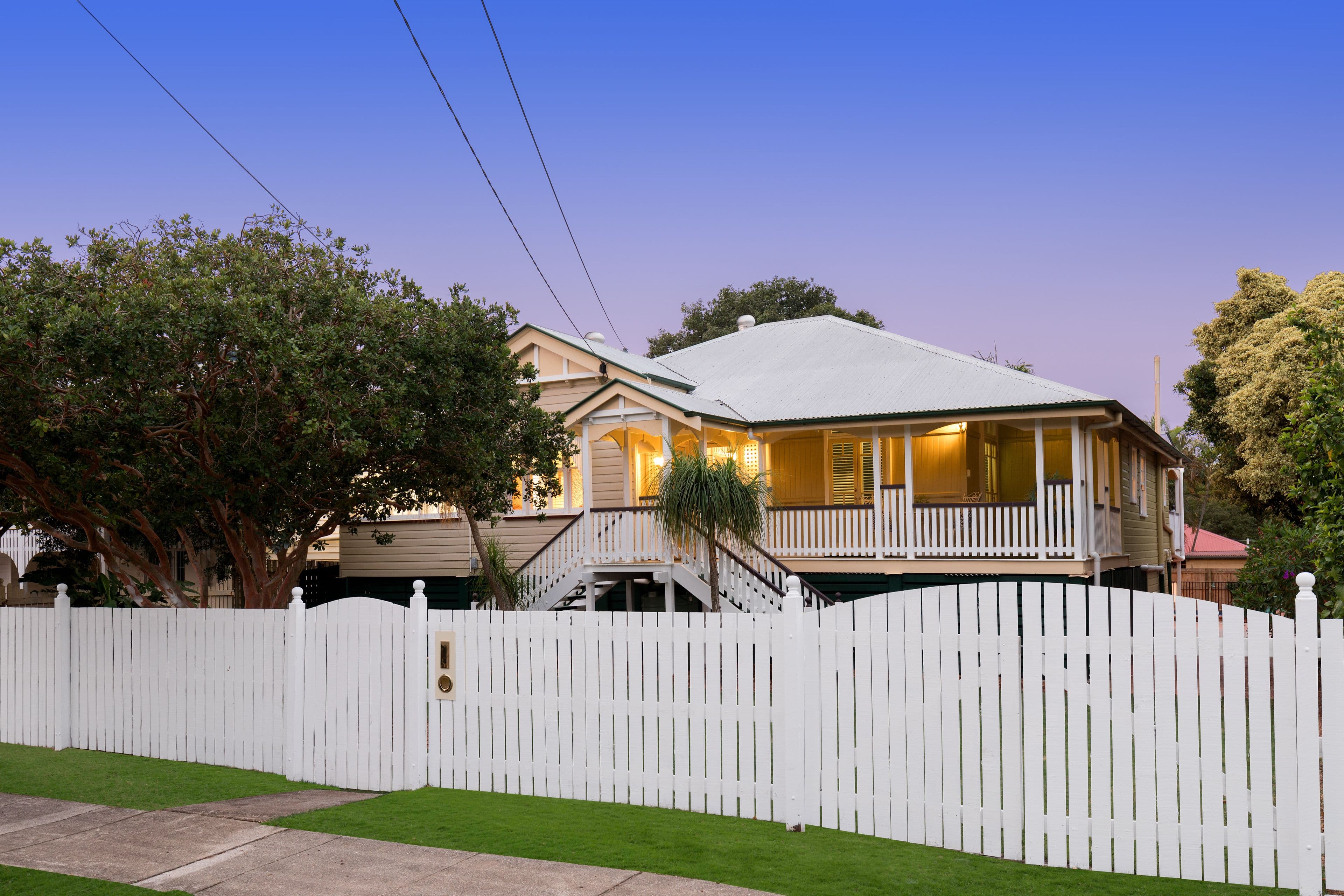19 Landsdowne Street, Coorparoo QLD 4151, Coorparoo - Image 1