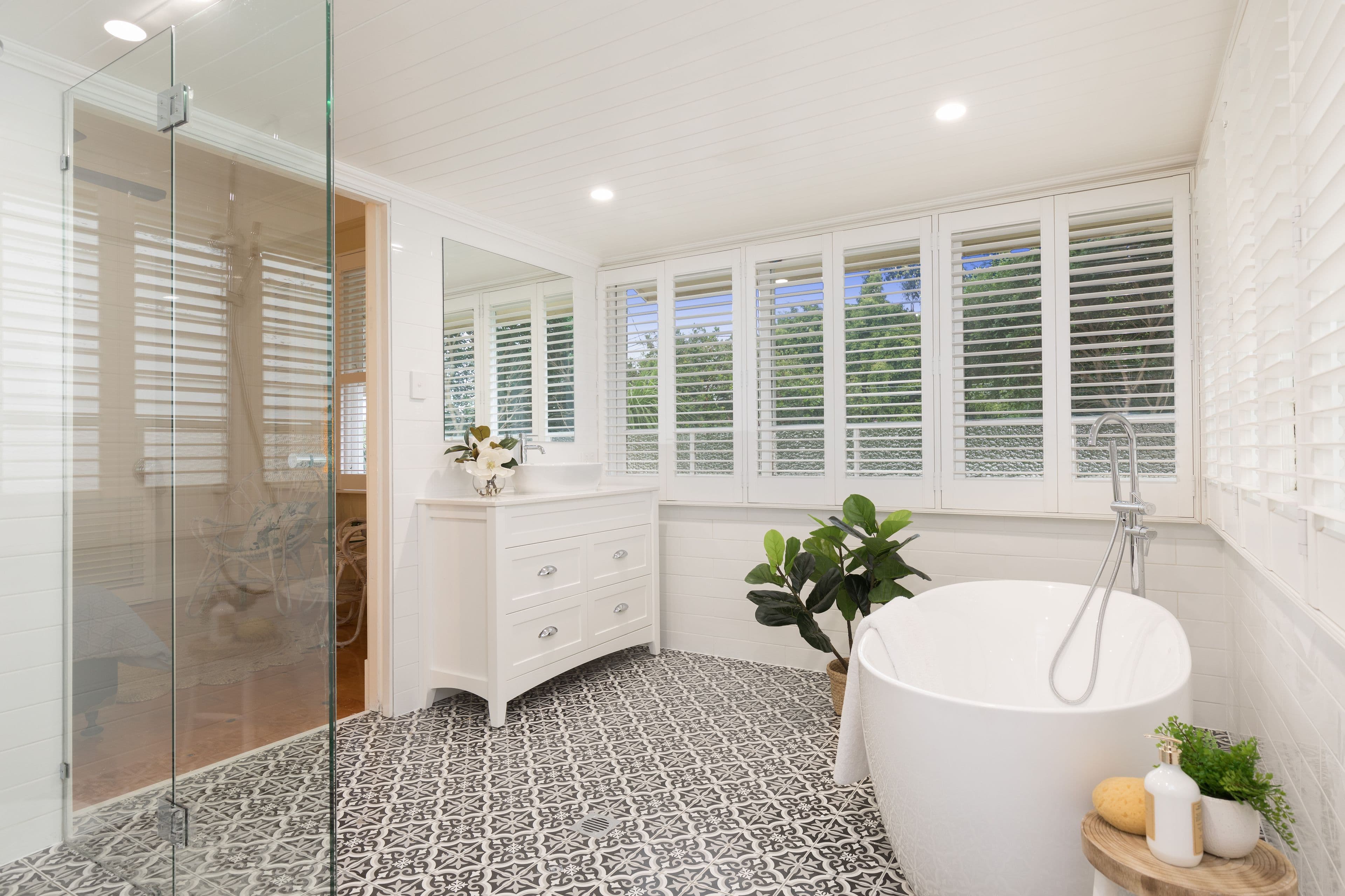 19 Landsdowne Street, Coorparoo QLD 4151, Coorparoo - Thumbnail 7