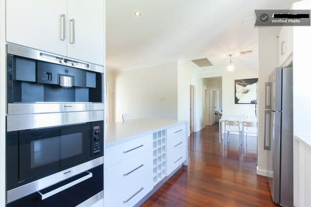 3 Redwood Crescent, Melville WA 6156, Melville - Thumbnail 7
