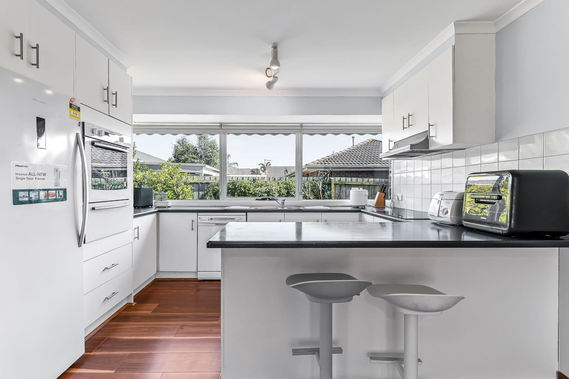 34 Strathavan Drive, Berwick VIC 3806, Berwick - Thumbnail 5