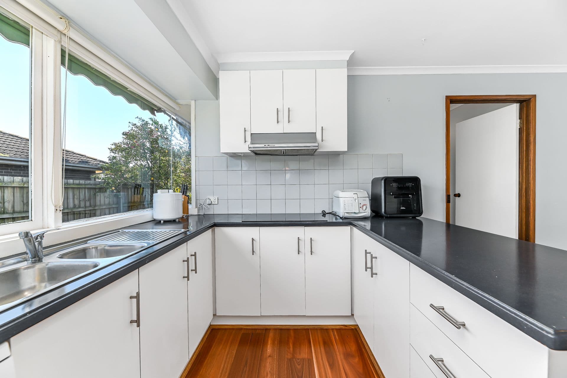 34 Strathavan Drive, Berwick VIC 3806, Berwick - Thumbnail 6