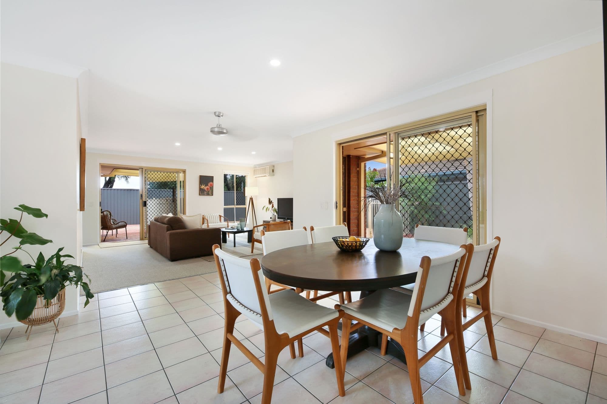 28 Pristine Court, Varsity Lakes QLD 4227, Varsity Lakes - Thumbnail 3