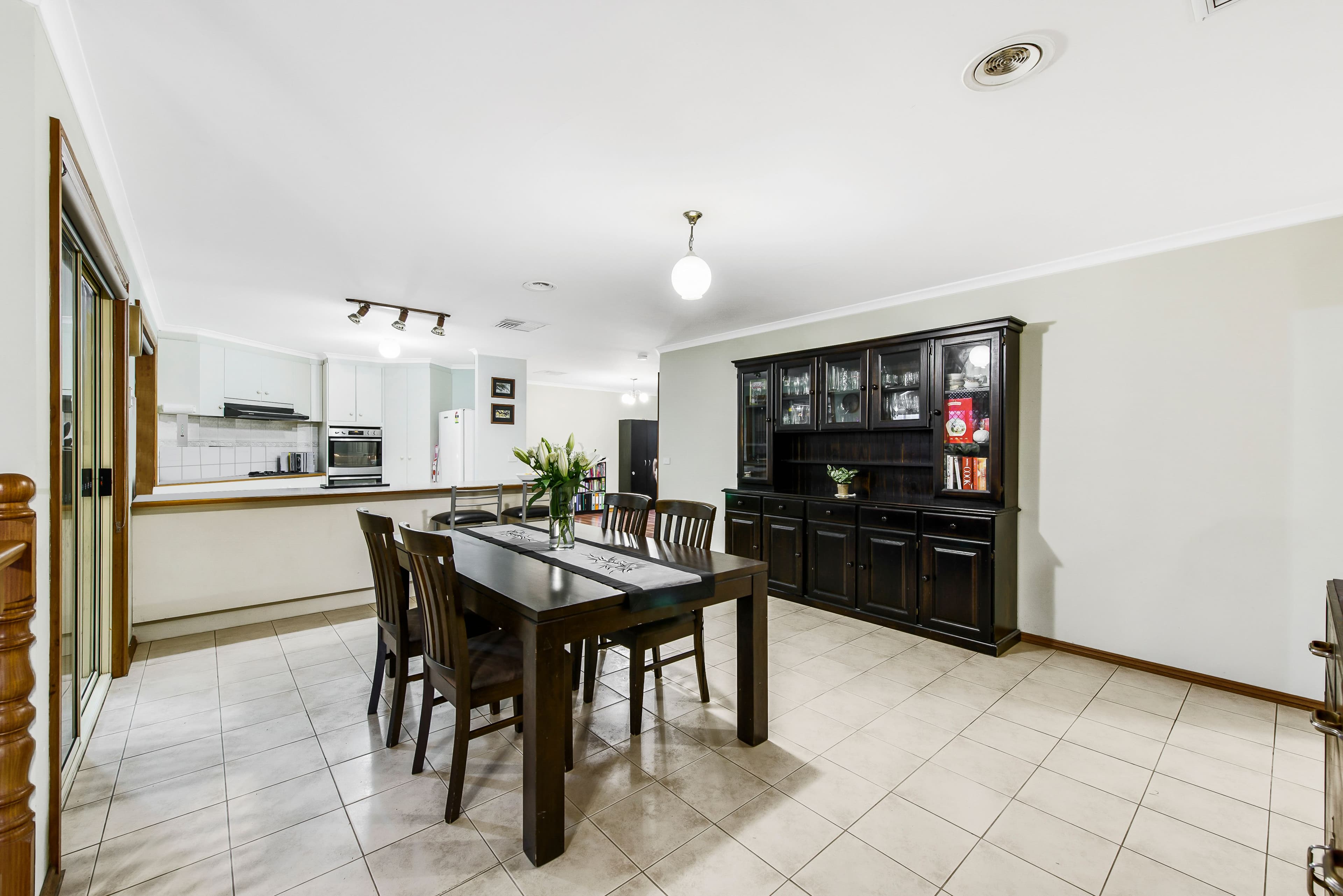 9 Sundew Close, Hillside VIC 3037, Hillside - Thumbnail 7