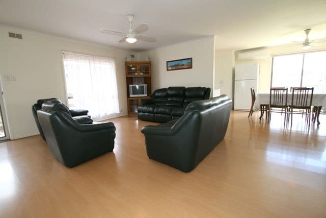 17 Gemma Street, Sunderland Bay VIC 3922, Sunderland Bay - Thumbnail 4