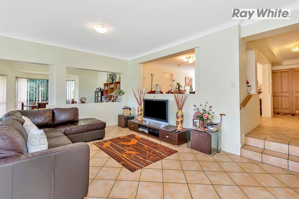 104 Avondale Road, Sinnamon Park QLD 4073, Sinnamon Park - Thumbnail 4