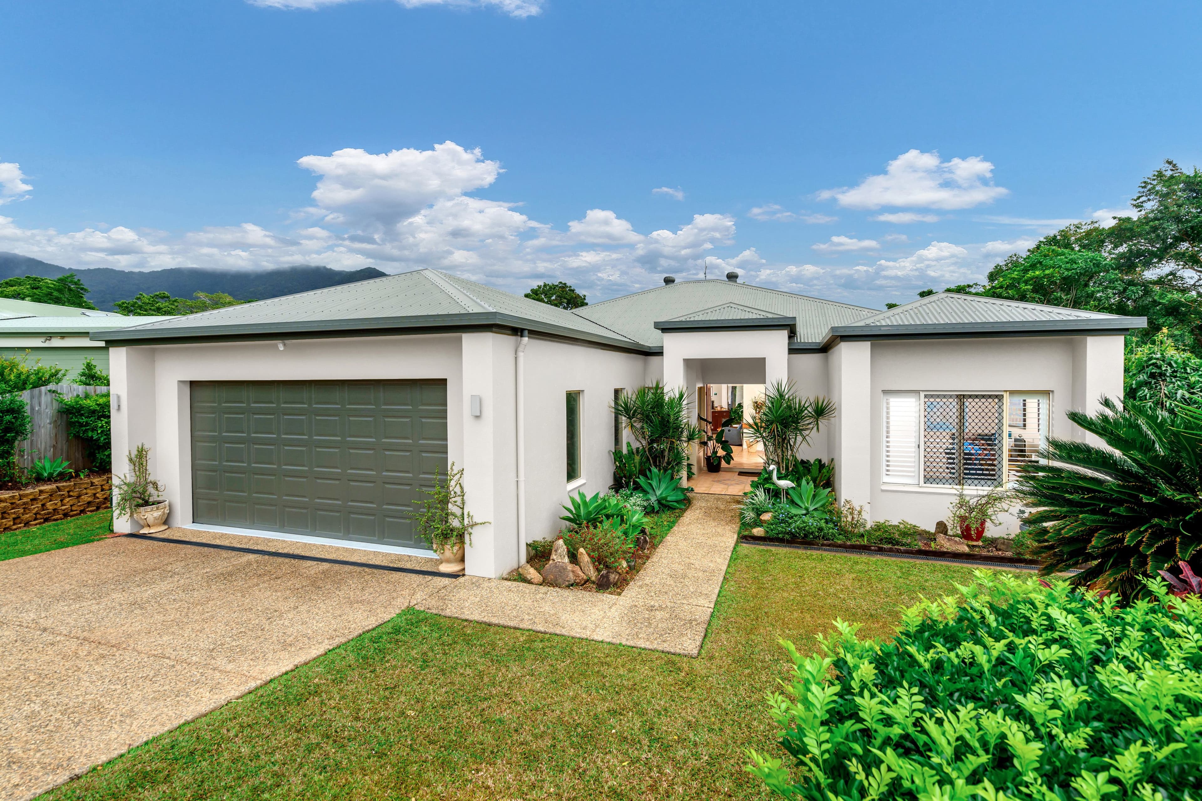 6 Swain Court, Edmonton QLD 4869, Edmonton - Thumbnail 2