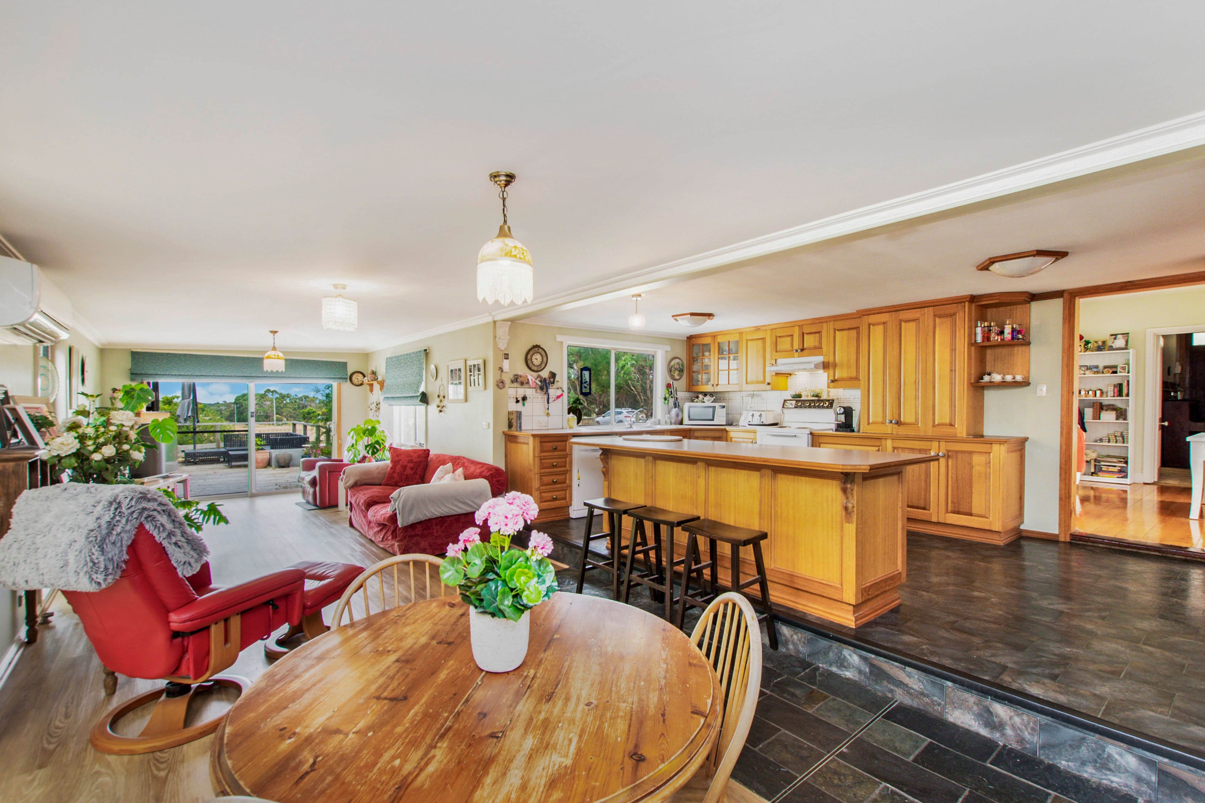 37 Lumsdens Lane, Koroit VIC 3282, Koroit - Thumbnail 4