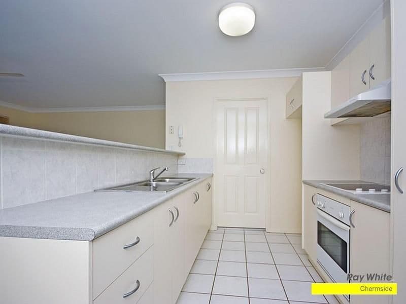 18 Pilba Street, CHERMSIDE QLD 4032, Chermside - Thumbnail 2