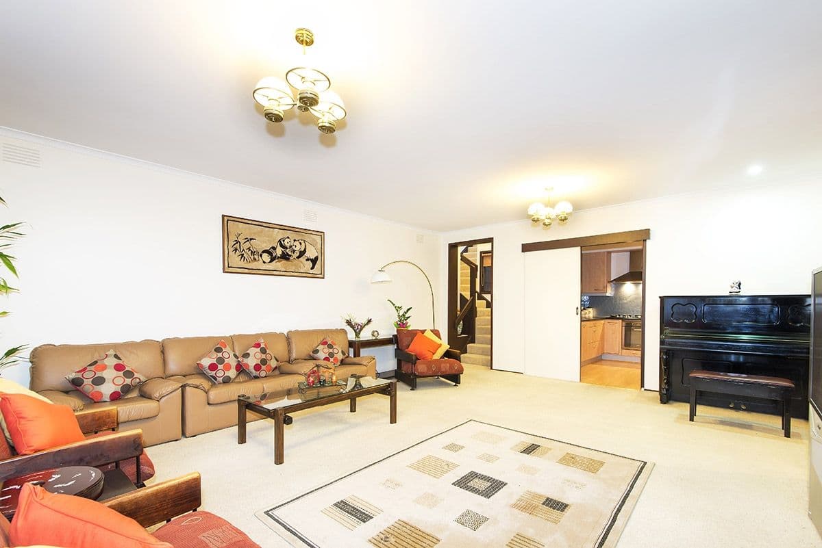 47 Buckmaster Drive, Mill Park VIC 3082, Mill Park - Thumbnail 3