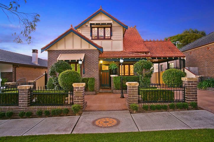 11 Fuller Avenue, Earlwood NSW 2206, Earlwood - Thumbnail 2