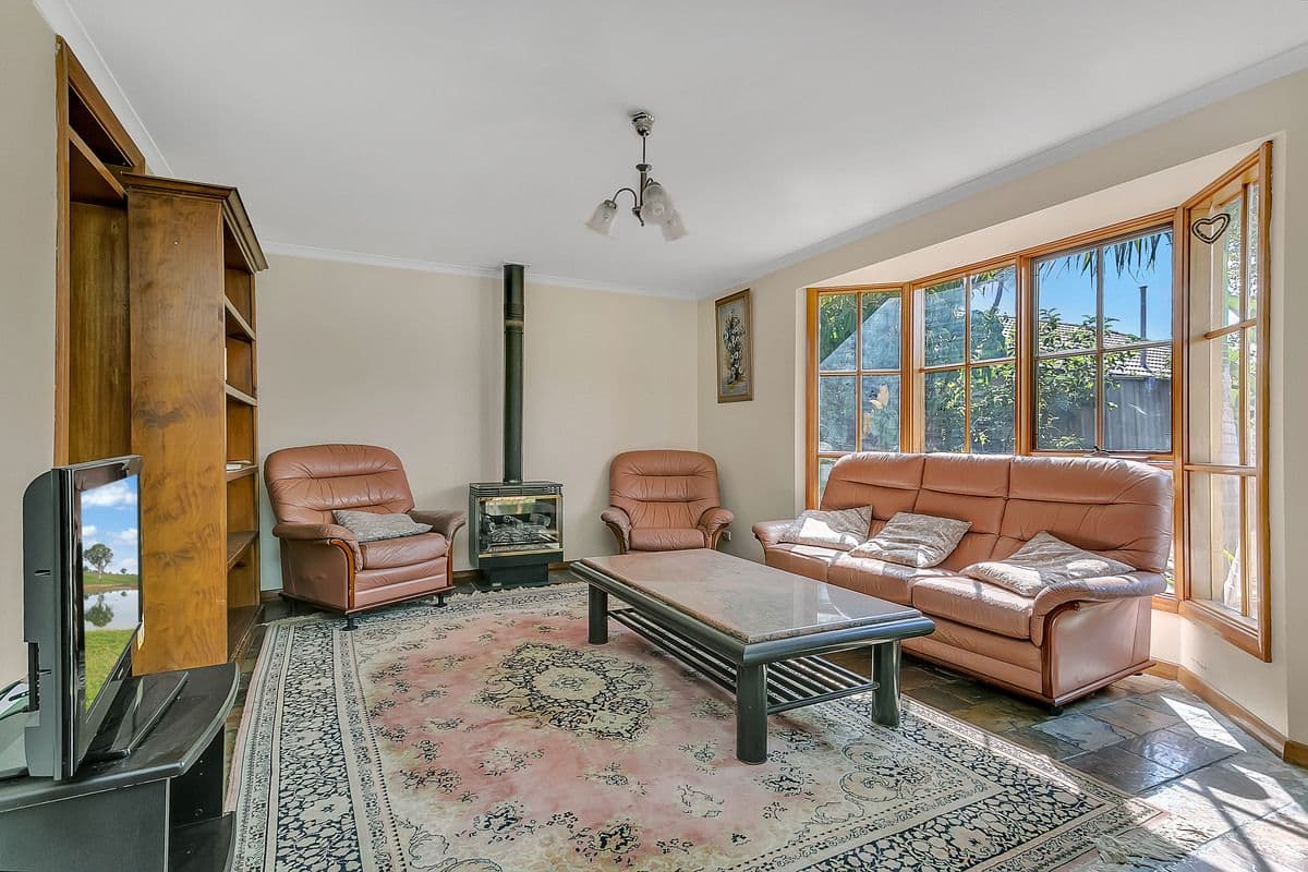 36 McInnes Avenue, Broadview SA 5083, Broadview - Thumbnail 3